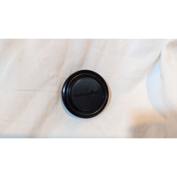 Vintage Minolta Rear Lens Cap Japan – Genuine SR / MD Mount Cover - Picture 1 of 2